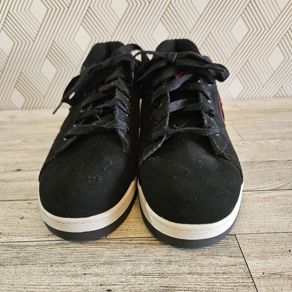 Heelys Voyager Wheeled Shoe Black & Red Men's Size 8 - Picture 2 of 8